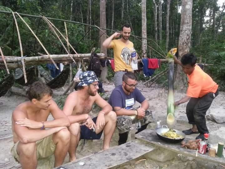 Bee Bee'S Chalets Home Stay And Trekking Banlung Exterior photo