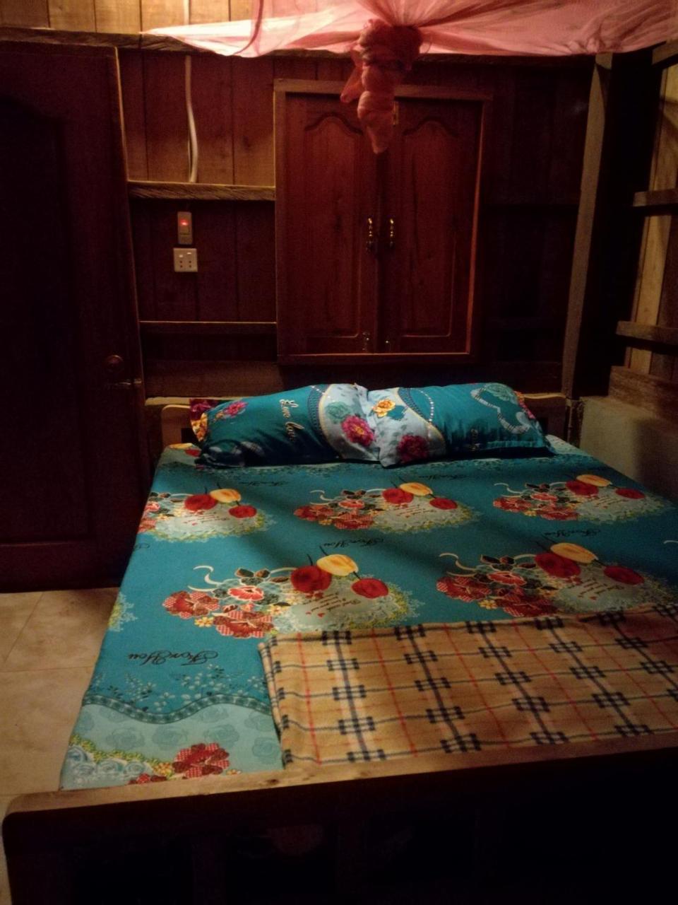 Bee Bee'S Chalets Home Stay And Trekking Banlung Exterior photo