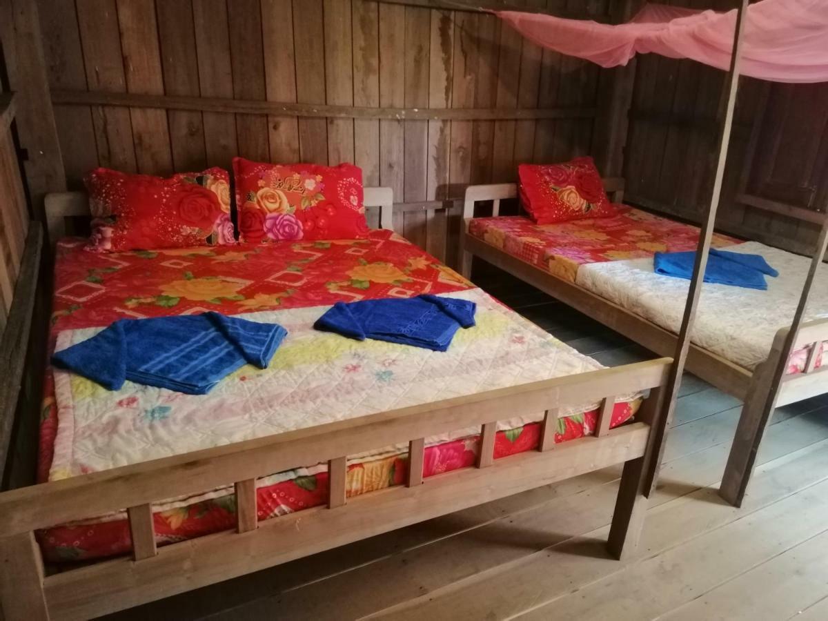 Bee Bee'S Chalets Home Stay And Trekking Banlung Exterior photo